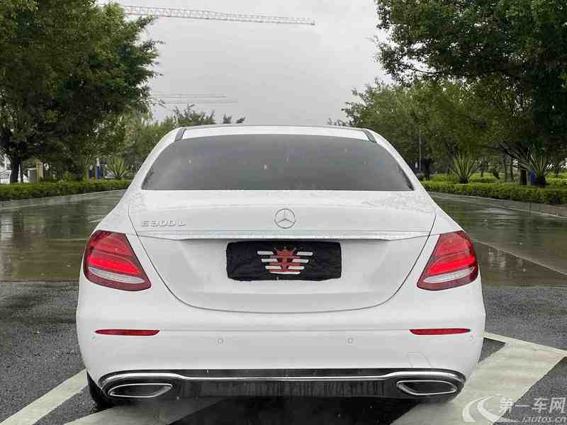 奔驰E级 E300L 2016款 2.0T 自动 汽油 豪华型 (国Ⅴ) 