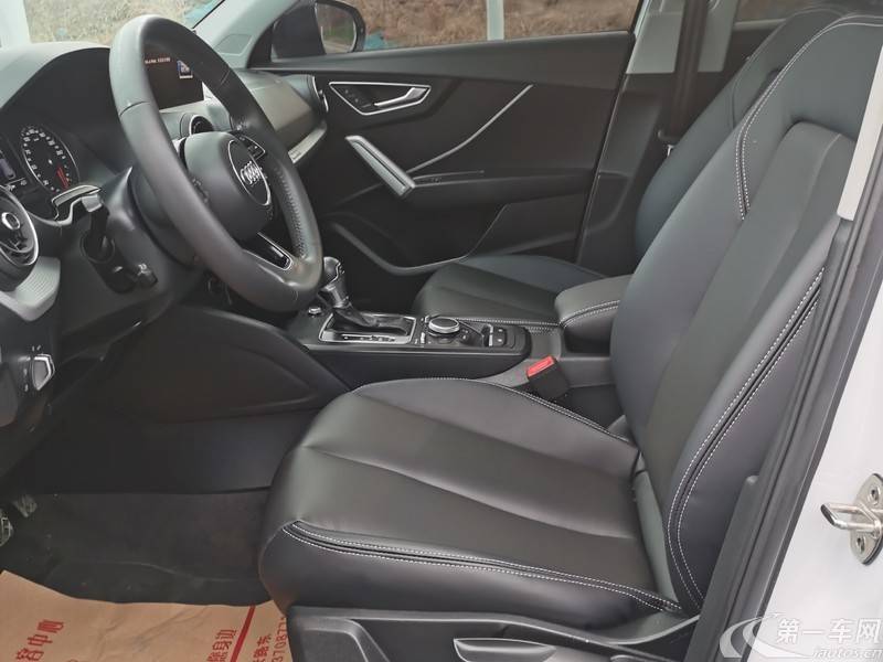 奥迪Q2L 35TFSI 2020款 1.4T 自动 进取动感型 (国Ⅵ) 