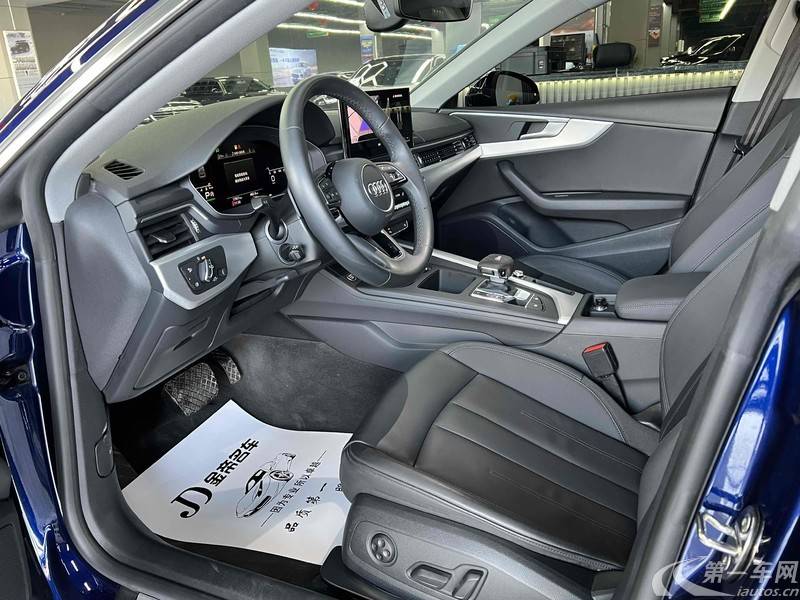 奥迪A5掀背 40TFSI [进口] 2021款 2.0T 自动 汽油 时尚动感型 