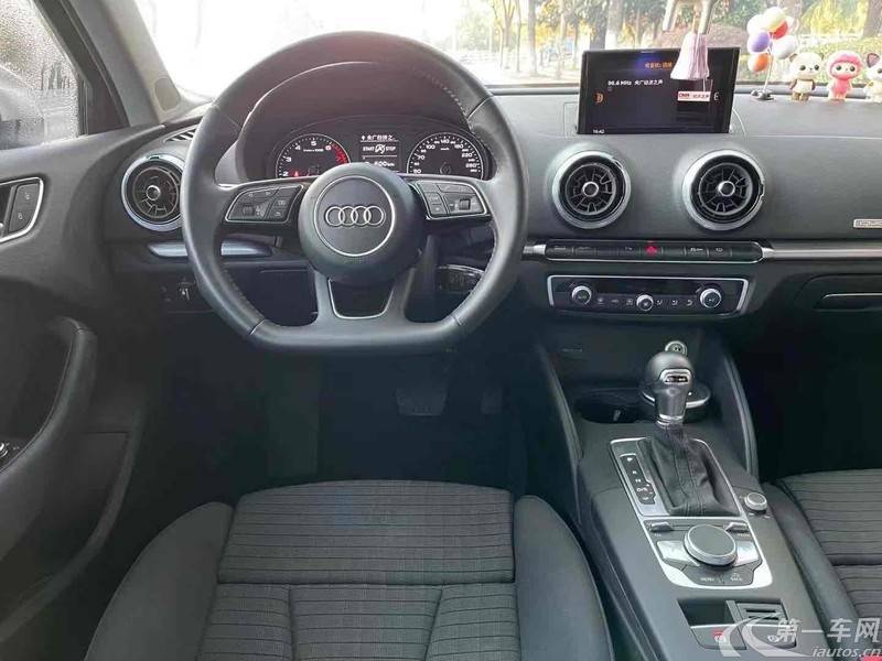 奥迪A3 40TFSI 2019款 2.0T 自动 汽油 运动型Sportback (国Ⅴ) 