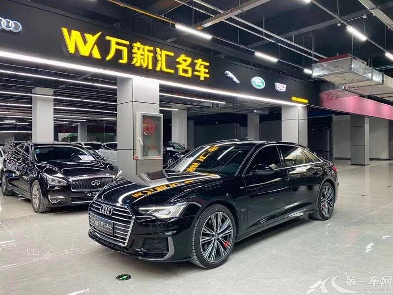 奥迪A6L 40TFSI 2022款 2.0T 自动 豪华动感型 (国Ⅵ) 