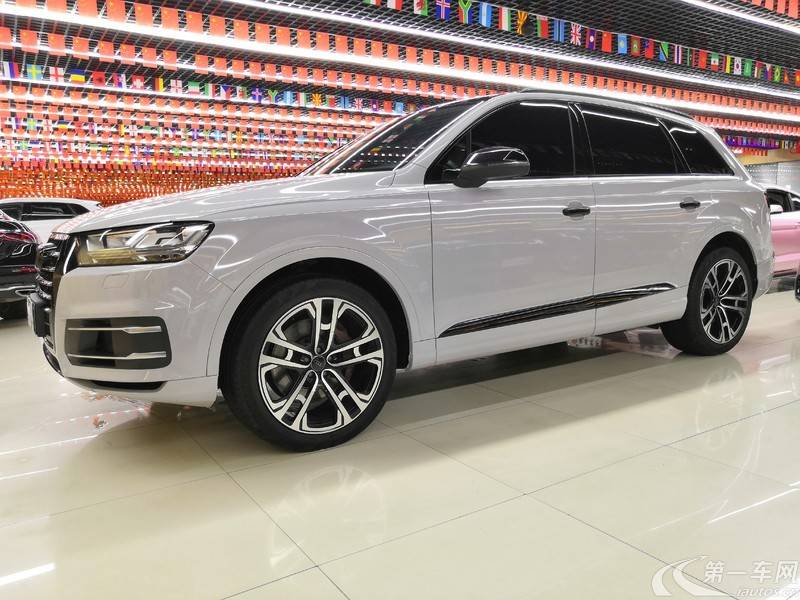 奥迪Q7 45 [进口] 2018款 3.0T 自动 技术型 