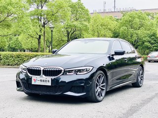 宝马3系 325Li 2.0T 自动 M运动曜夜套装 