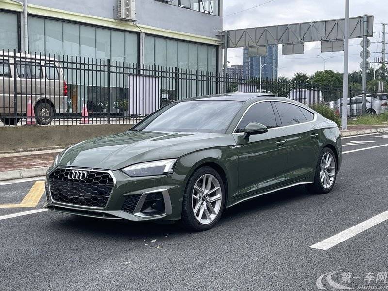 奥迪A5掀背 40TFSI [进口] 2021款 2.0T 自动 汽油 时尚致雅型 