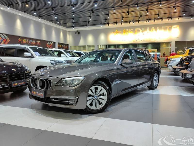 宝马7系 730Li [进口] 2013款 3.0L 自动 汽油 领先型 