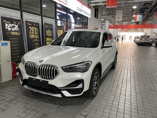 宝马X1 sDrive20Li 1.5T 自动 尊享型 