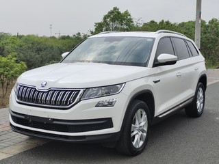 斯柯达柯迪亚克 2.0t 自动 330tsi舒适版