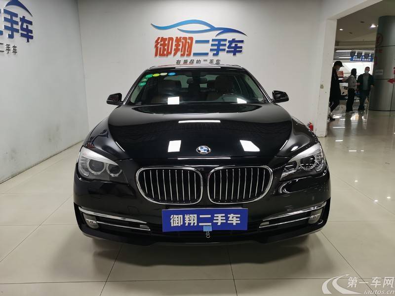 宝马7系 730Li [进口] 2014款 3.0L 自动 汽油 臻享型 (欧Ⅳ) 