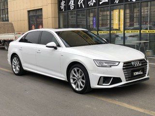 奥迪A4L 40TFSI 2.0T 自动 时尚型 