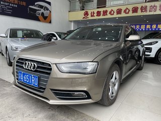 奥迪A4L 35TFSI 2.0T 自动 舒适型 