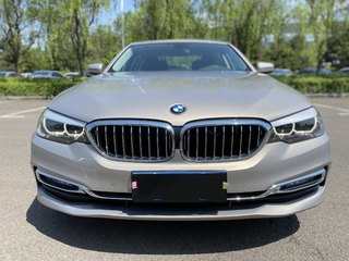 宝马5系 530Li 2.0T 自动 xDrive豪华套装 