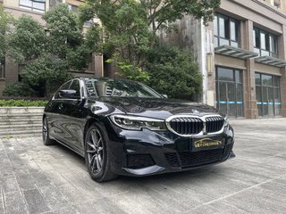 宝马3系 325Li 2.0T 自动 改款M运动套装 