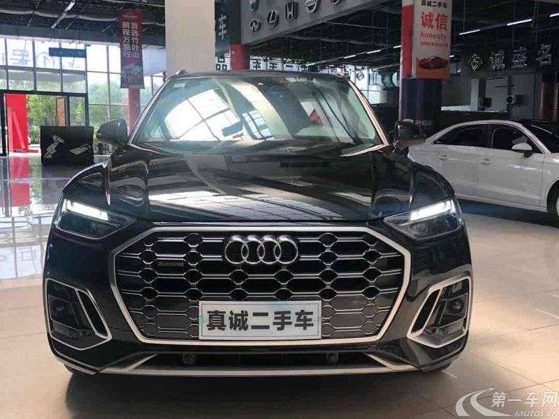 奥迪Q5L 40TFSI 2022款 2.0T 自动 豪华动感型 (国Ⅵ) 