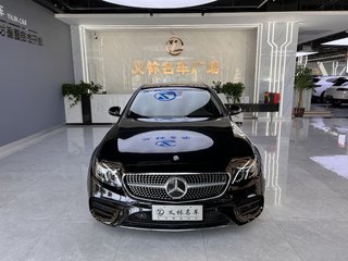 奔驰E级 E300L 2.0T 自动 运动时尚型 