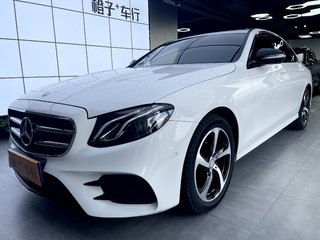 奔驰E级 E200 2.0T 自动 运动型 