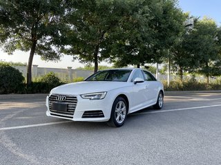 奥迪A4L 40TFSI 2.0T 自动 30周年进取型 