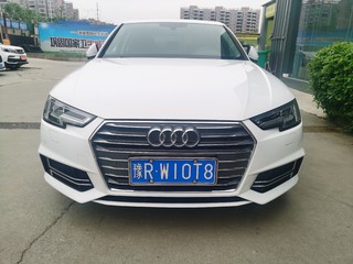 奥迪A4L 40TFSI 2.0T 自动 时尚型 