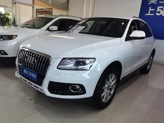 奥迪Q5 40TFSI 2.0T 自动 进取型 