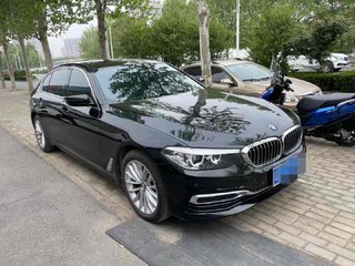 宝马5系 525Li 2.0T 自动 M运动套装 