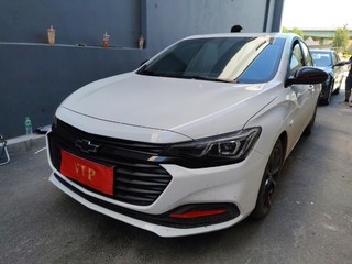 雪佛兰科鲁泽 Redline 1.0T 自动 320T爽快版 