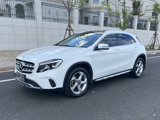 奔驰GLA 1.6T 