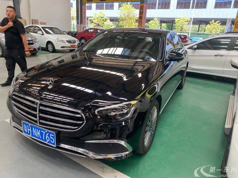 奔驰E级 300L 2022款 2.0T 自动 汽油 时尚型 (国Ⅵ) 