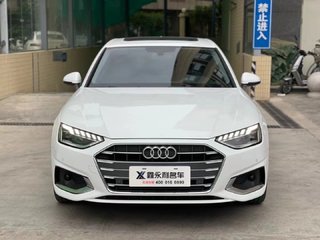 奥迪A4L 40TFSI 2.0T 自动 时尚致雅型 