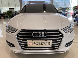 奥迪A3 35TFSI 1.4T 自动 时尚型Limousine 