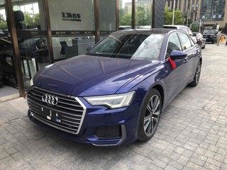 奥迪A6L 45TFSI 