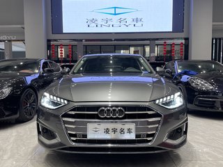 奥迪A4L 40TFSI 2.0T 自动 时尚致雅型 