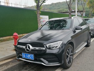 奔驰GLC GLC300L 2.0T 自动 4MATIC动感型 