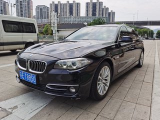 宝马5系 525Li 2.0T 自动 豪华设计套装 