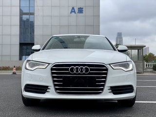 奥迪A6L TFSI 2.0T 自动 智领版 