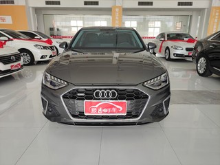 奥迪A4L 40TFSI 2.0T 自动 quattro豪华动感型 