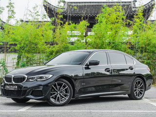 宝马3系 325Li 2.0T 自动 改款二M运动套装 