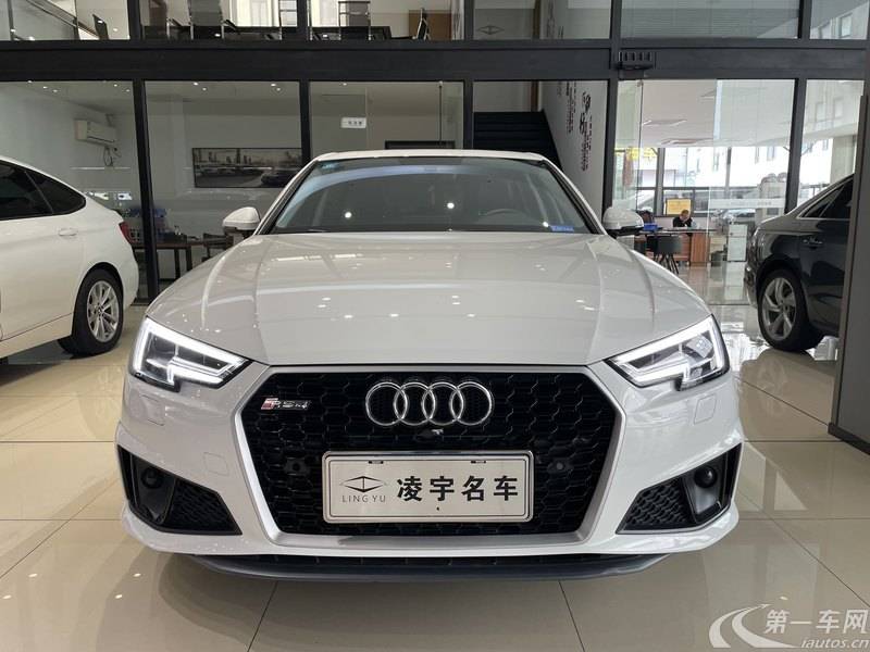 奥迪A4L 2019款 2.0T 自动 时尚型 (国Ⅵ) 