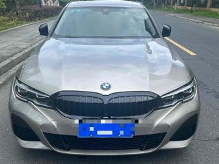 宝马3系 325Li 2.0T 自动 改款M运动套装 