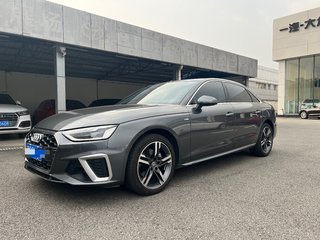 奥迪A4L 40TFSI 2.0T 自动 豪华动感型 