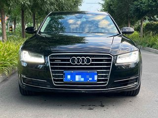 奥迪A8L 45TFSI 3.0T 自动 舒适型 