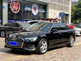 奥迪A6L 45TFSI 2.0T 自动 尊享致雅型 