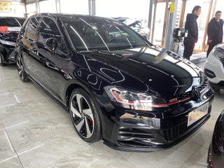 大众高尔夫GTI 2.0T 自动 