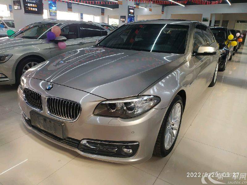 宝马5系 525Li 2017款 2.0T 自动 汽油 豪华设计套装 (国Ⅴ) 