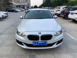 宝马1系 1.5T 