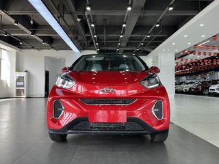 eQ1 甜粉款 改款甜粉款微糖版28.8kWh-30kW三元锂301km 