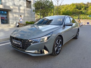 现代伊兰特 1.5L 自动 LUX尊贵版 