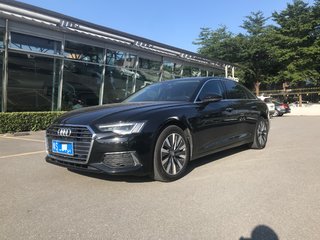 奥迪A6L 45TFSI 2.0T 自动 臻选致雅型 