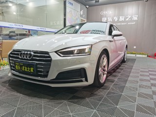 奥迪A5掀背 2.0T 