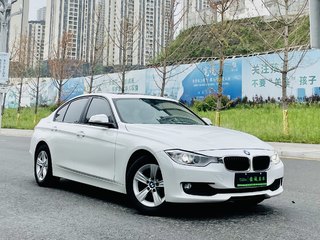 宝马3系 320i 2.0T 自动 时尚型 