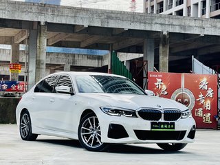 宝马3系 320Li 2.0T 自动 M运动套装 