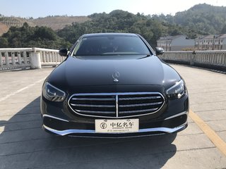 奔驰E级 E300L 2.0T 自动 改款豪华型 